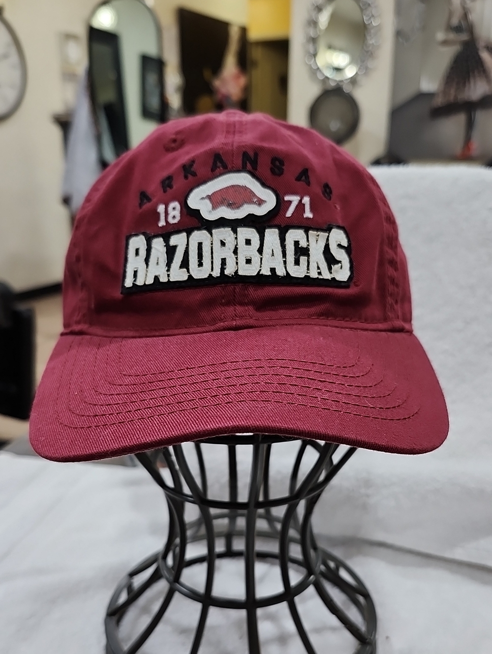 ARKANSAS RAZORBACKS BASEBALL HAT